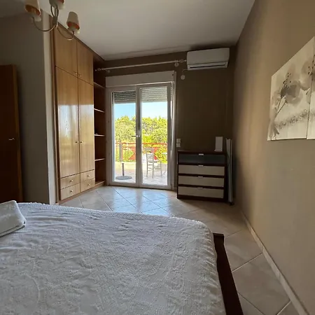 Paradise Pines Xenia - Near Hroussou And Xenia بيت للعطل